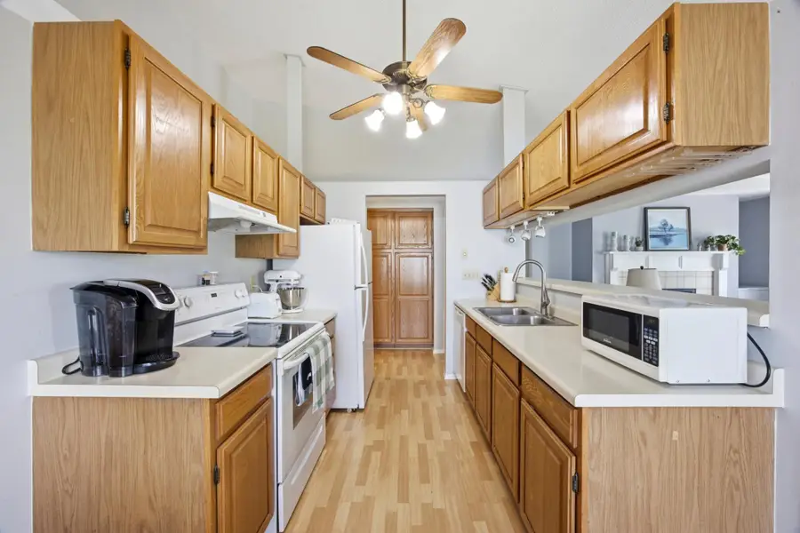 2923 32nd Street S, Moorhead, MN 56560 - #2