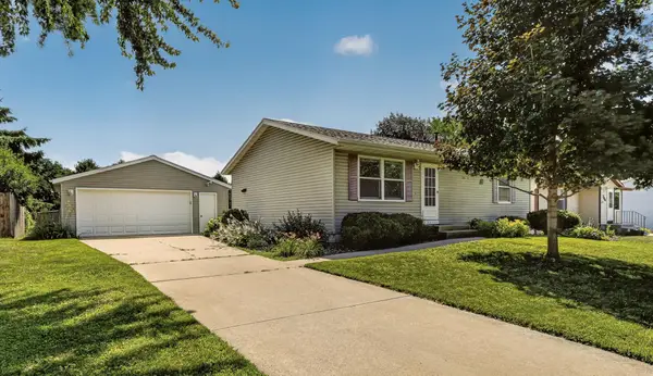 792 41st Avenue Nw, Rochester, MN 55901