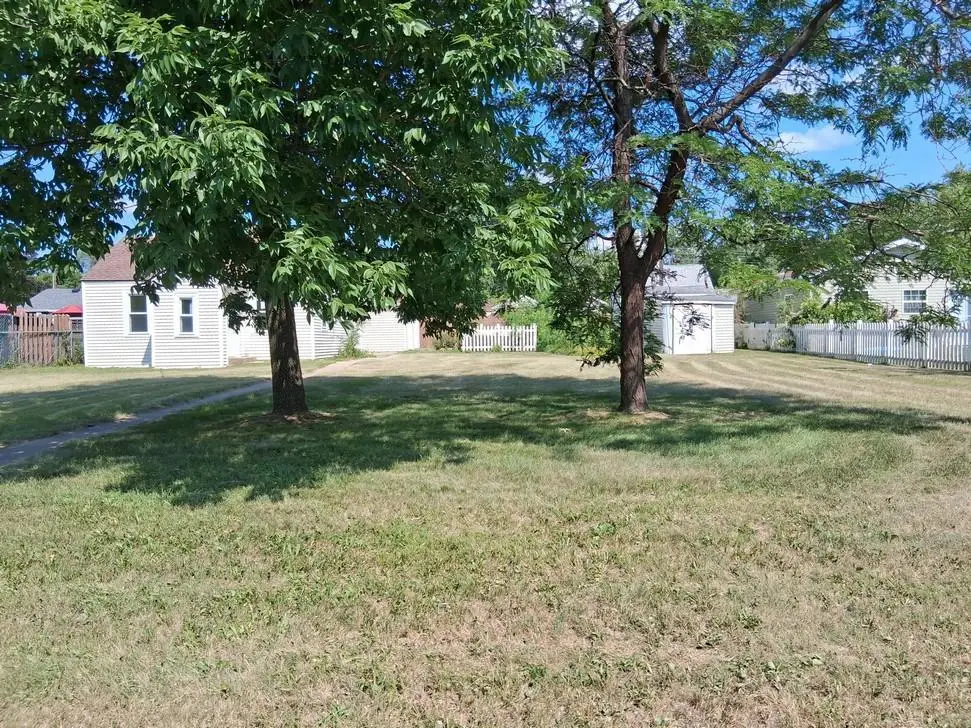 212 37th Avenue N, Saint Cloud, MN 56303 - #1