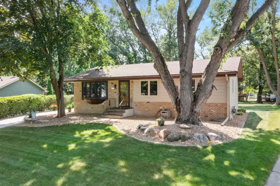 119 Oak Avenue Sw, Saint Michael, MN 55376 - #2