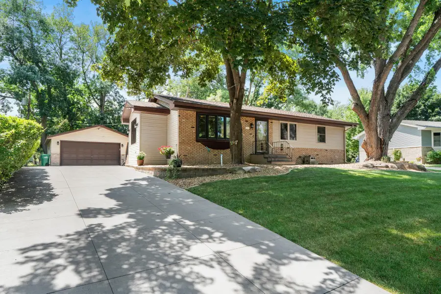 119 Oak Avenue Sw, Saint Michael, MN 55376 - #3