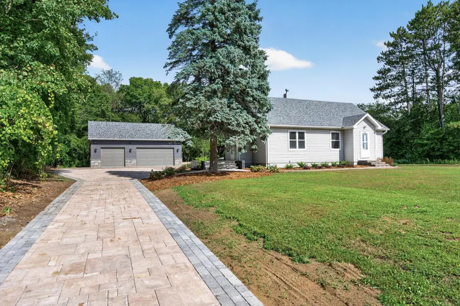 4407 Crosstown Boulevard Ne, Ham Lake, MN 55304 - #2