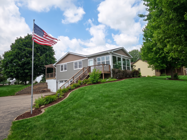 20483 Hamburg Avenue, Lakeville, MN 55044