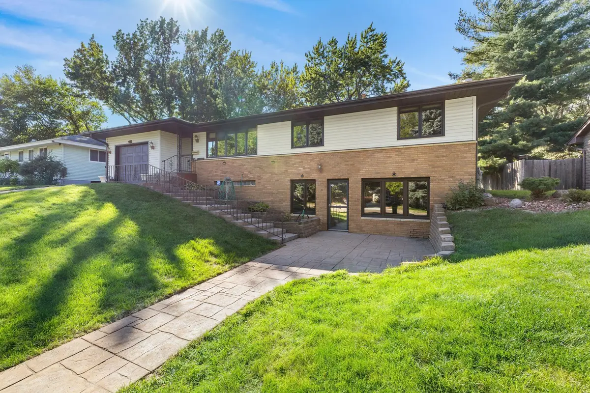 6740 4th Street Ne, Fridley, MN 55432 - #1