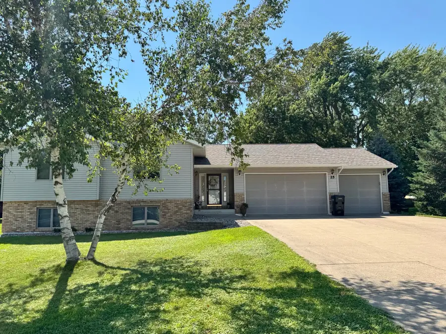 25 Circle Court, Lewiston, MN 55952 - #2