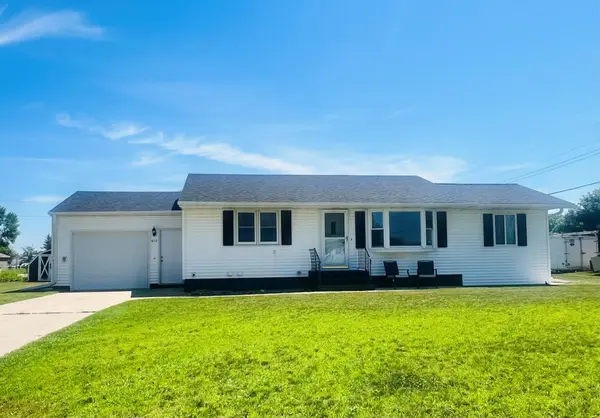 610 E 2nd Street, Graceville, MN 56240