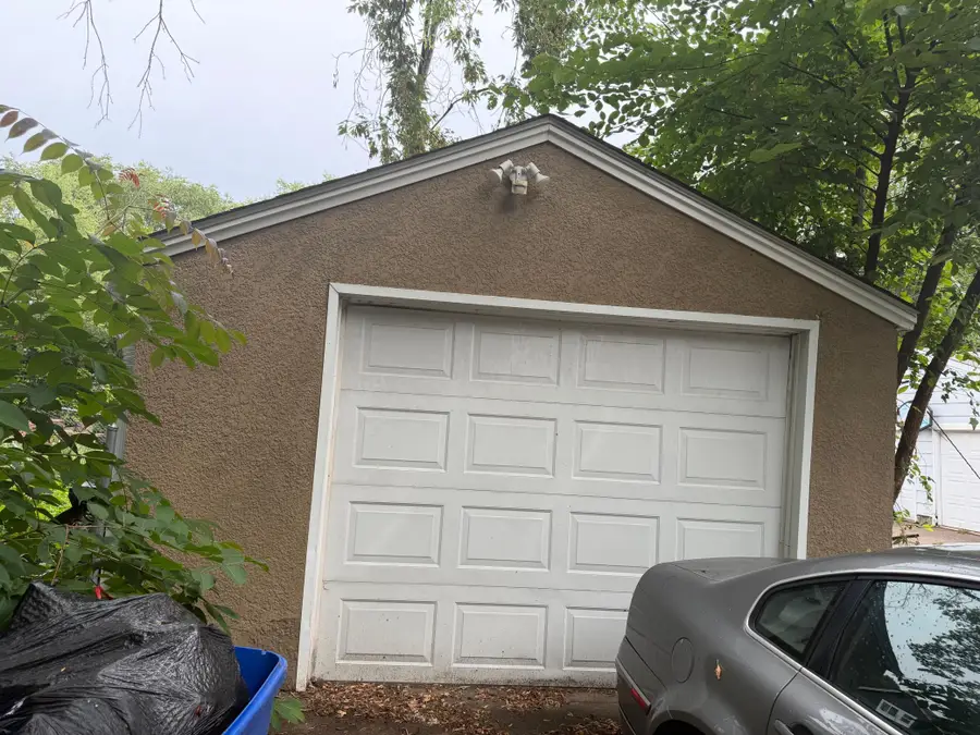 988 Fremont Avenue, Saint Paul, MN 55106 - #3