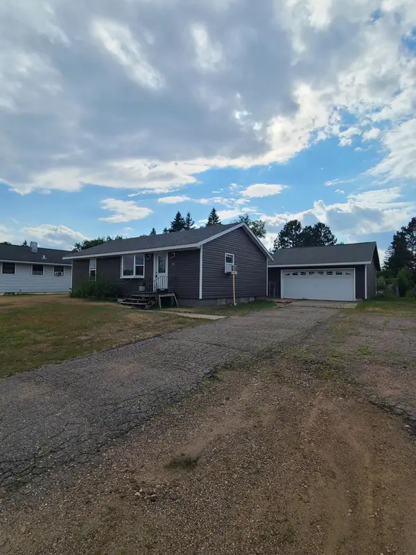 16 Fir Circle, Babbitt, MN 55706