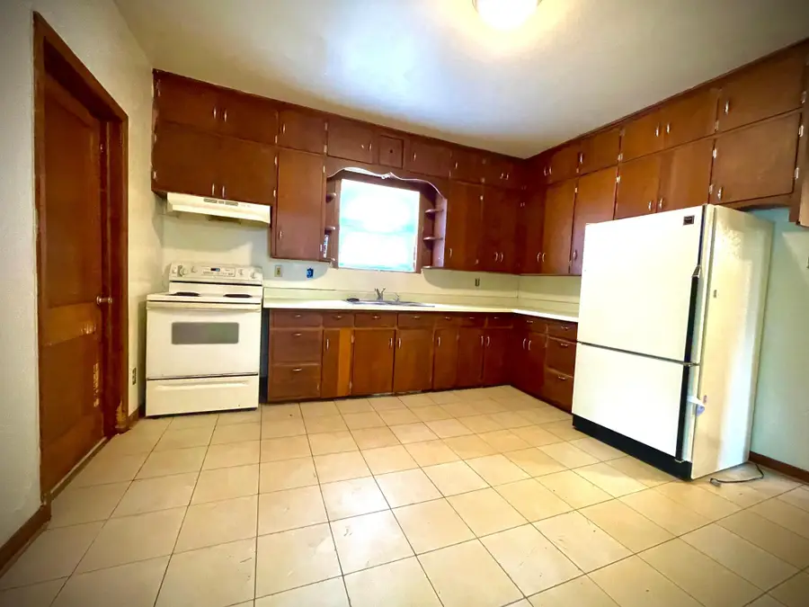 918 Jefferson Avenue, Albert Lea, MN 56007 - #2