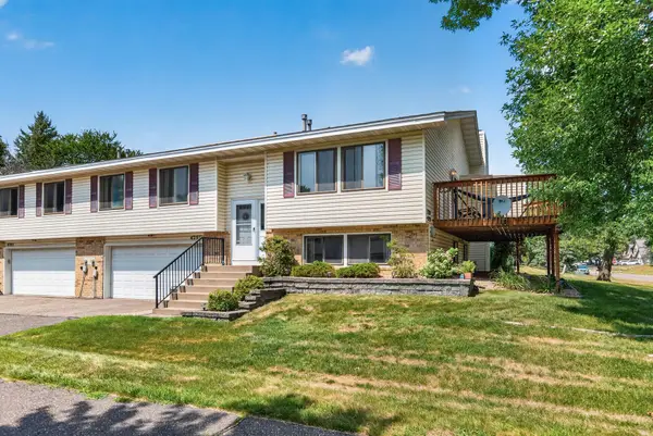 4297 Evergreen Drive, Vadnais Heights, MN 55127
