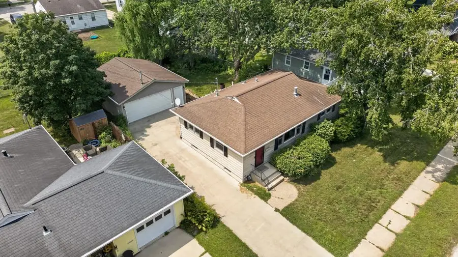 711 15th Avenue Ne, Rochester, MN 55906 - #2