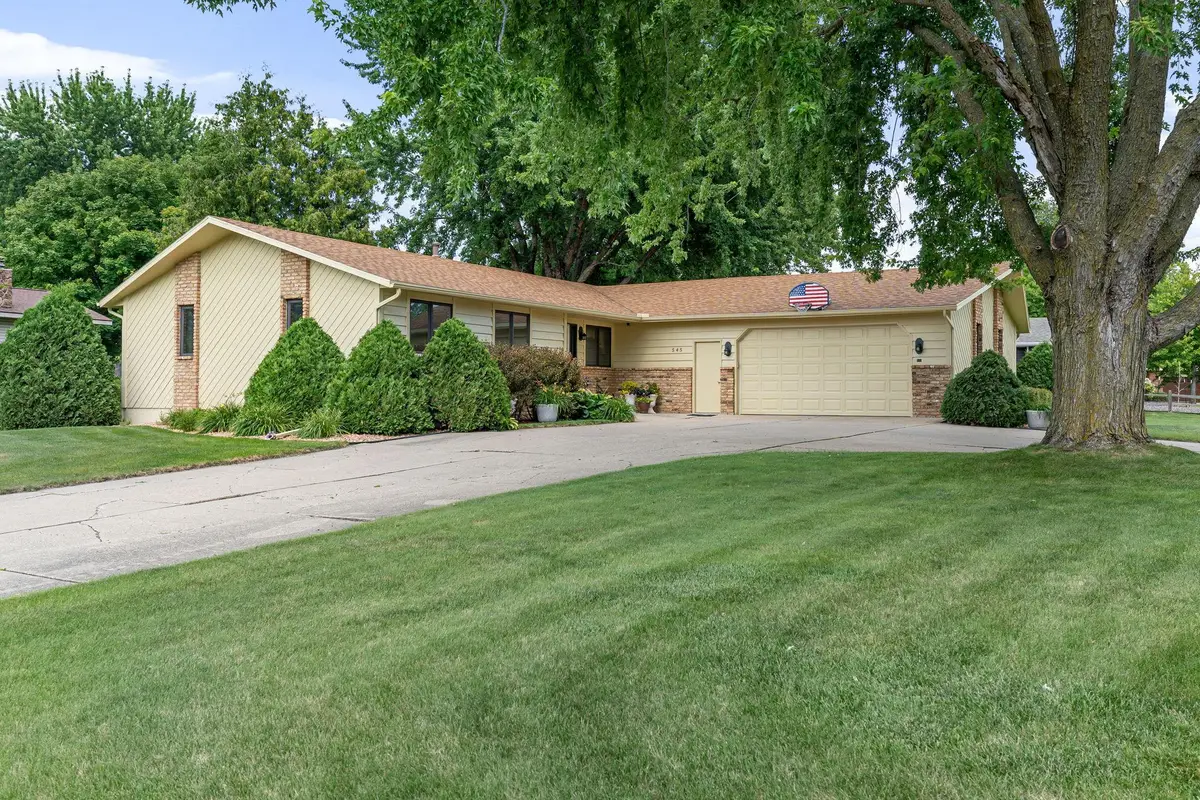 545 Crestview Lane, Owatonna, MN 55060 - #1