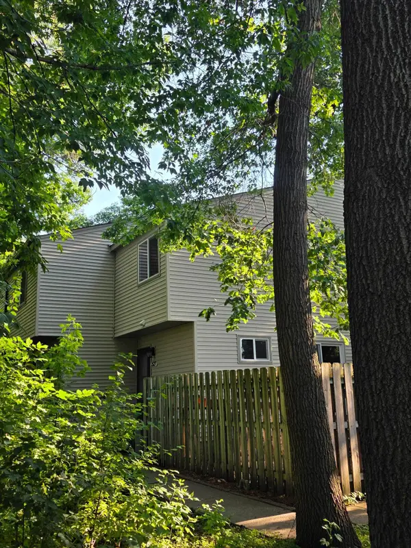 1527 Aspen Drive, Eagan, MN 55122