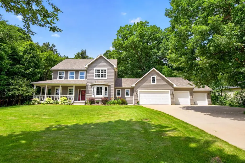 6907 Bluff Lane Nw, Rochester, MN 55901 - #1