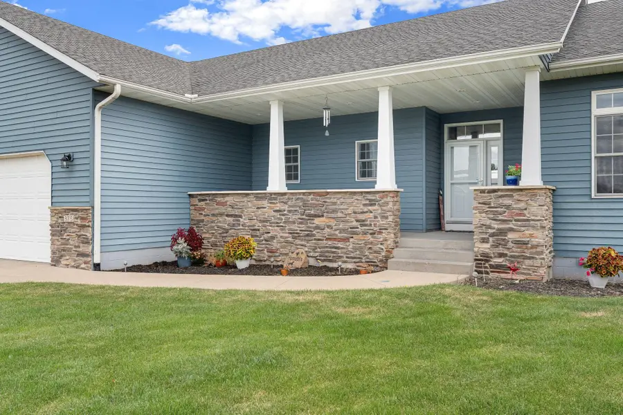 375 Hickory Lane Ne, Owatonna, MN 55060 - #3