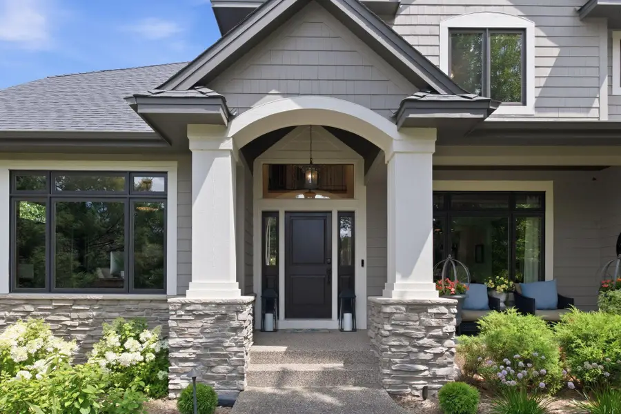 10053 Trails End Road, Chanhassen, MN 55317 - #3