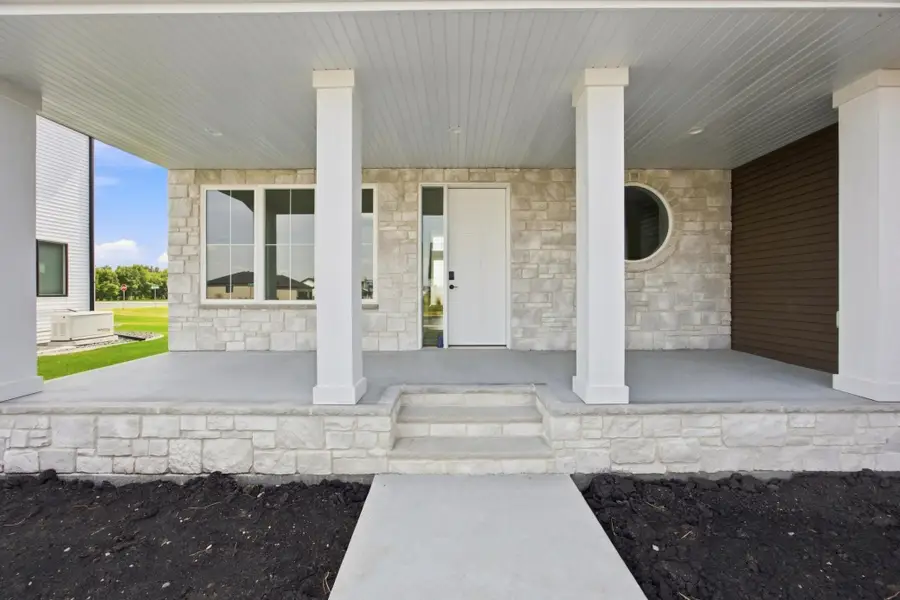 8912 Meadowlark Parkway, Horace, ND 58047 - #3