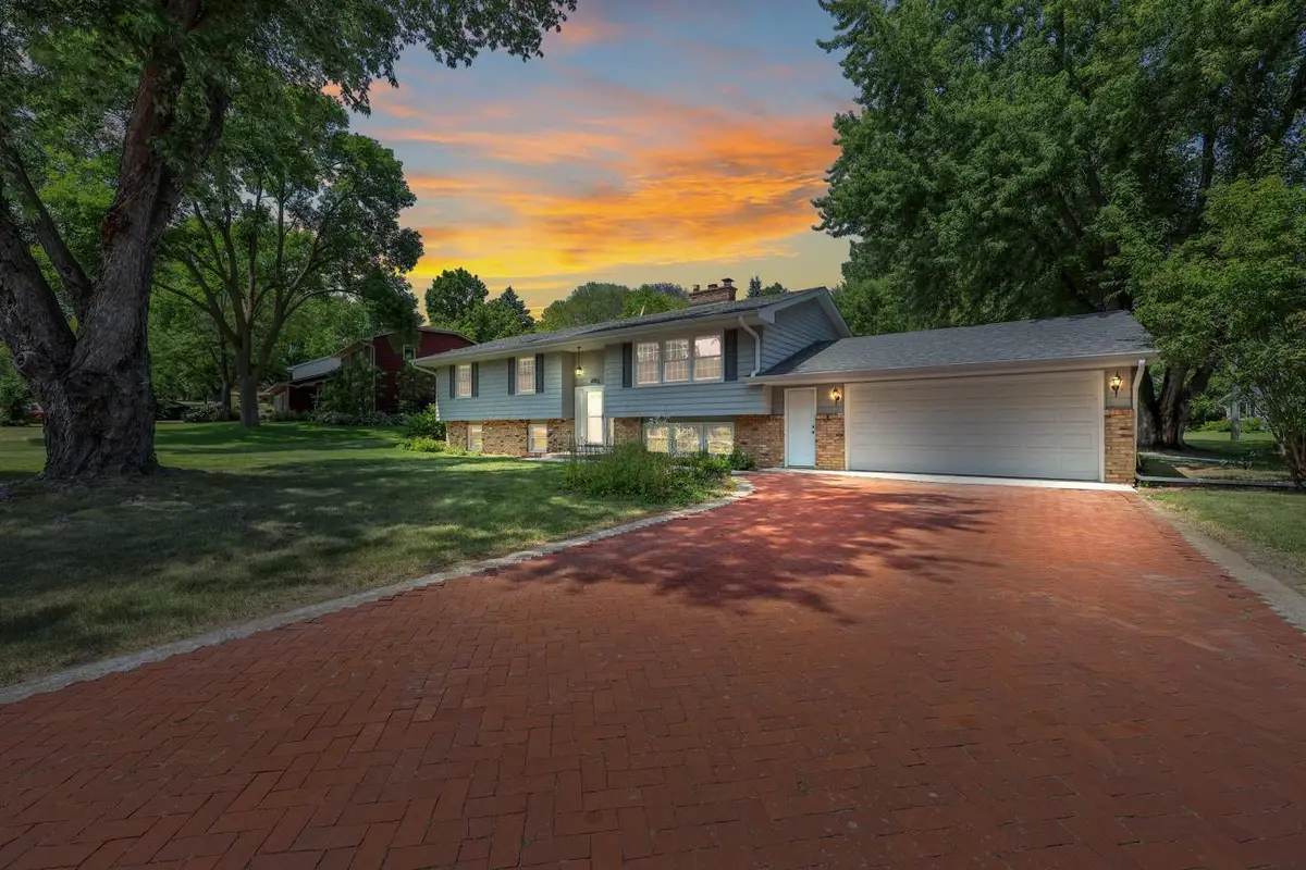 17610 24th Avenue N, Plymouth, MN 55447 - #1