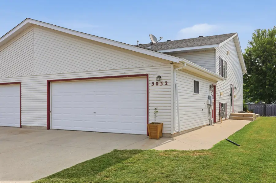 3032 32nd Street S, Fargo, ND 58103 - #2