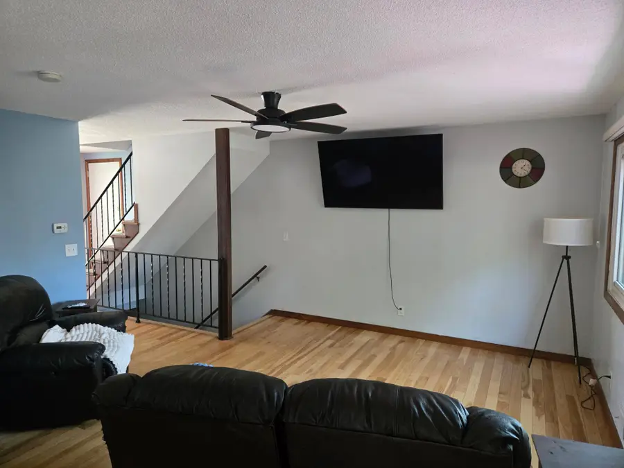 7484 Jeffery Lane S, Cottage Grove, MN 55016 - #3