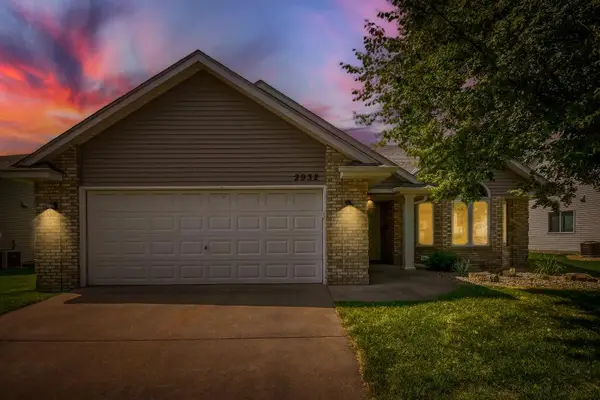 2932 126th Lane Nw, Coon Rapids, MN 55448