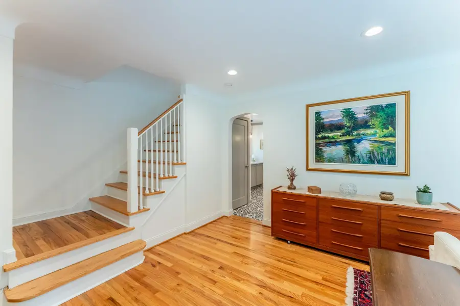 1513 California Avenue W, Falcon Heights, MN 55108 - #3