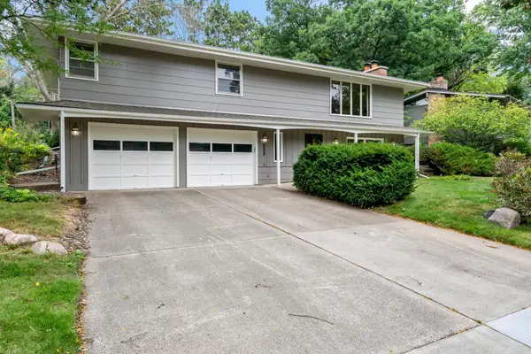 5921 Wisconsin Circle N, New Hope, MN 55428