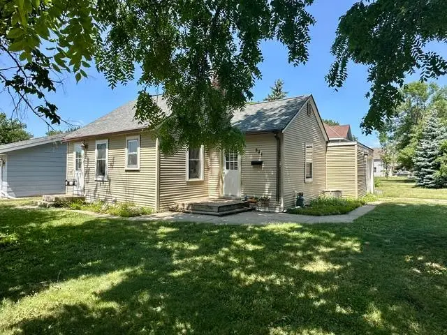 521 5th Avenue E, Alexandria, MN 56308 - #1