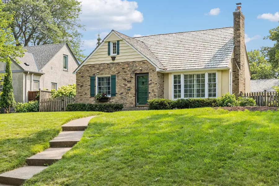 1970 Norfolk Avenue, Saint Paul, MN 55116 - #3