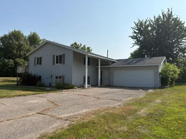 19900 Sunny Lane, Starbuck, MN 56381