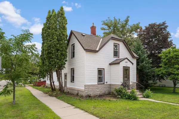 205 Adams Street Se, Hutchinson, MN 55350