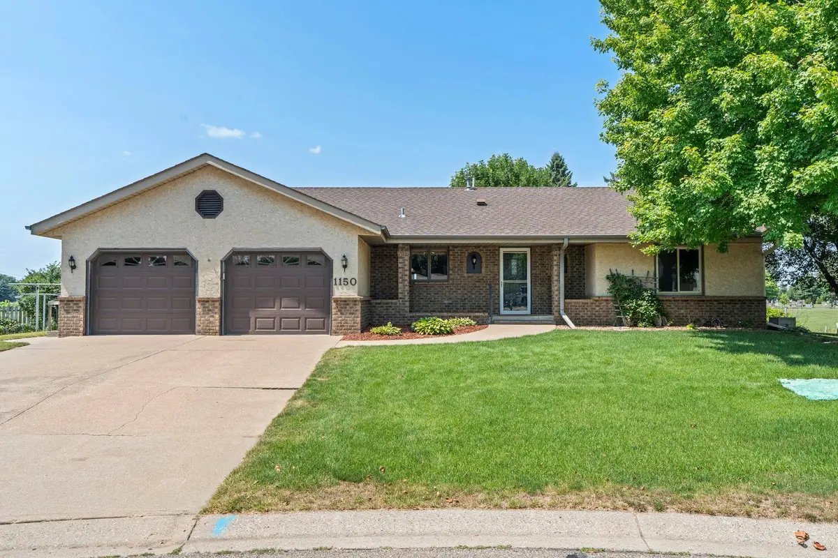 1150 Menke Circle, Shakopee, MN 55379 - #1