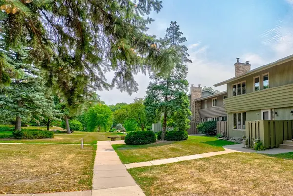 191 Windsor Lane, New Brighton, MN 55112