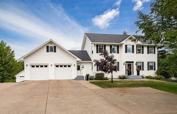 2827 Parkwood Lane, Duluth, MN 55811