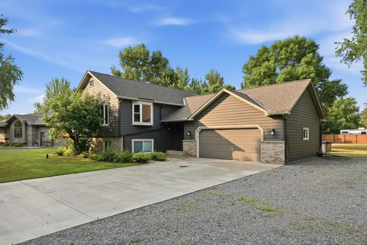 5652 W Oakes Drive, Saint Cloud, MN 56303 - #1