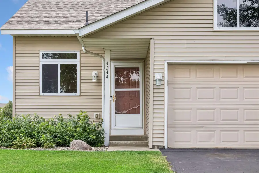 4244 Jarmann Lane, Shakopee, MN 55379 - #2