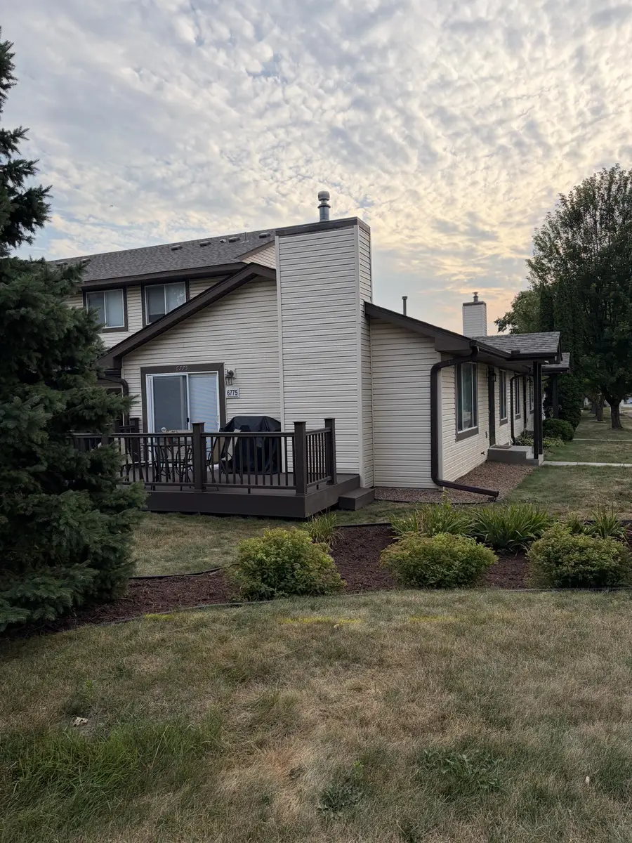 6775 Gretchen Lane N, Oakdale, MN 55128 - #3