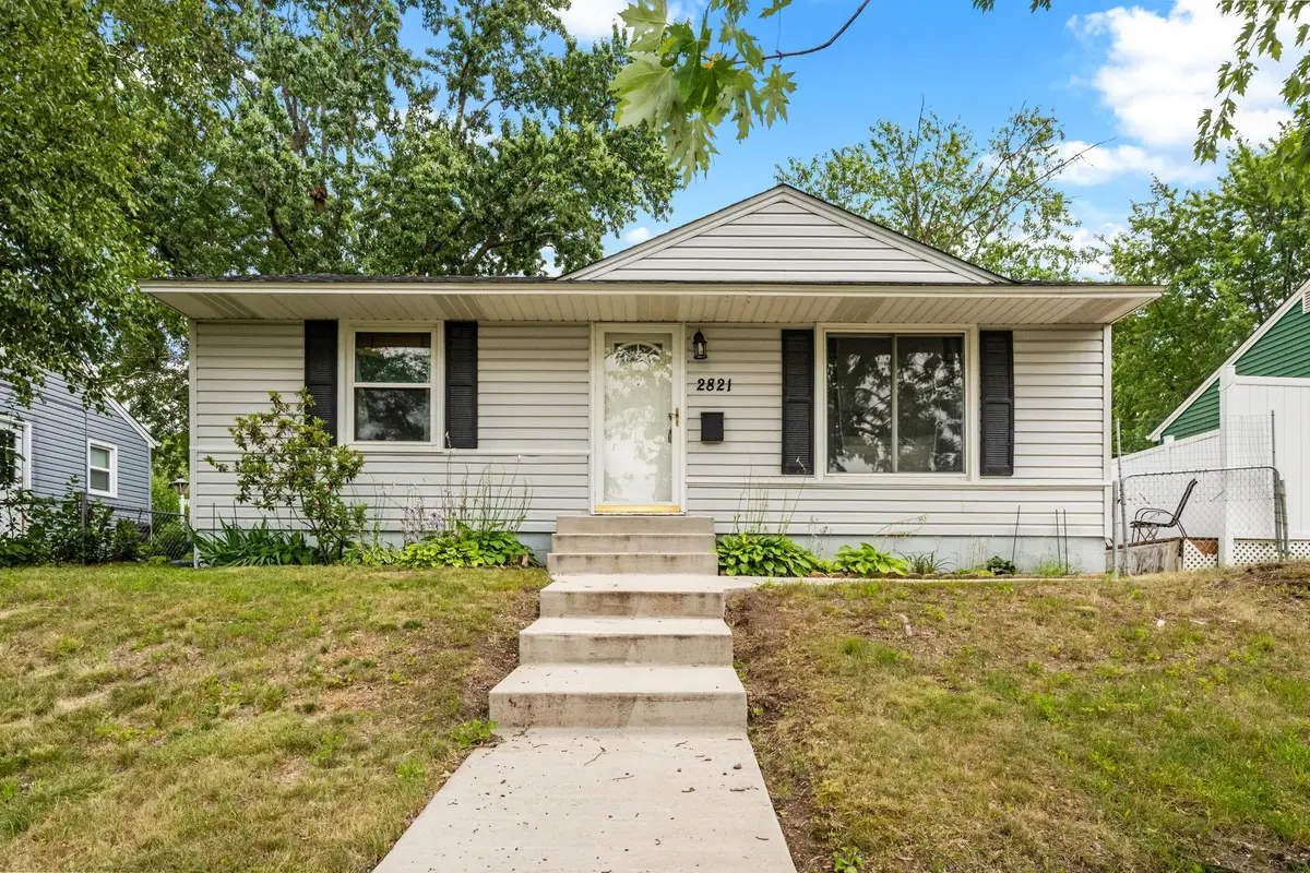 2821 Quebec Avenue S, Saint Louis Park, MN 55426 - #1