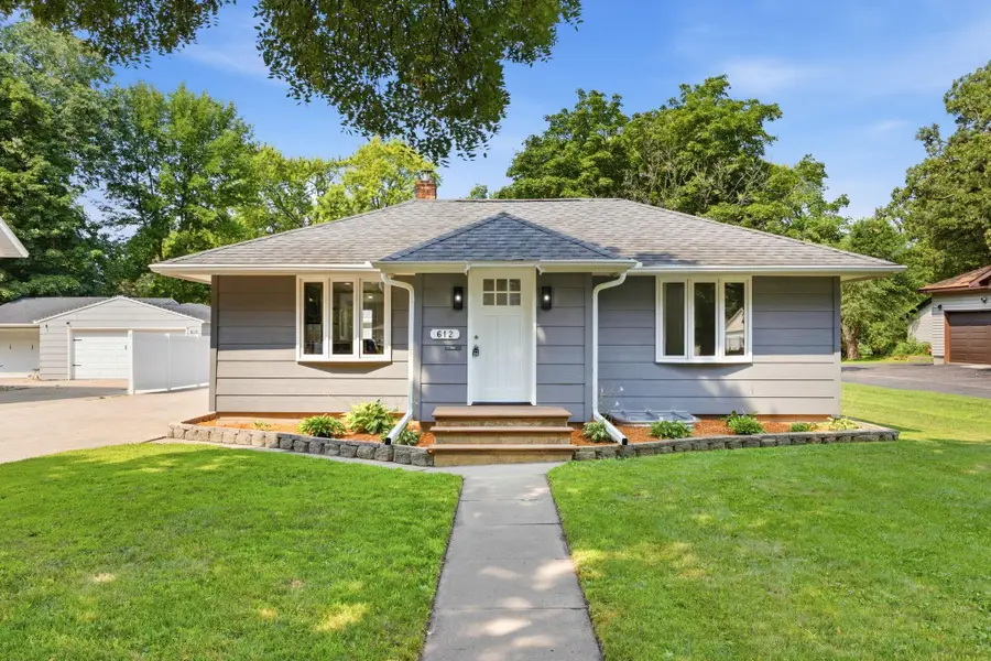 612 Lynn Road Sw, Hutchinson, MN 55350 - #3