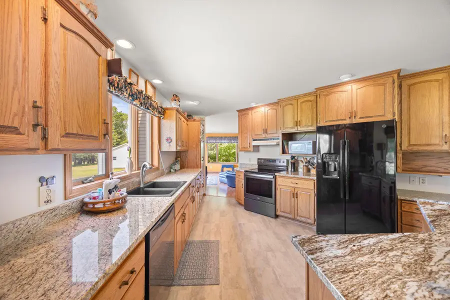 1450 Jefferson Street Se, Hutchinson, MN 55350 - #3