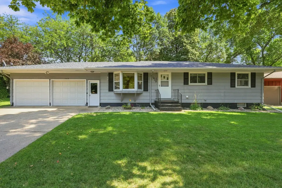 1412 Elm Avenue N, Glencoe, MN 55336 - #1