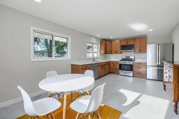 3694 Upper 73rd Street E, Inver Grove Heights, MN 55076
