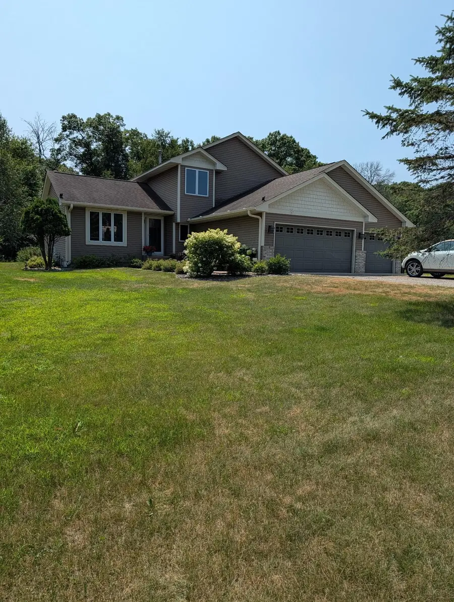 5370 226th Avenue Ne, Bethel, MN 55005 - #2