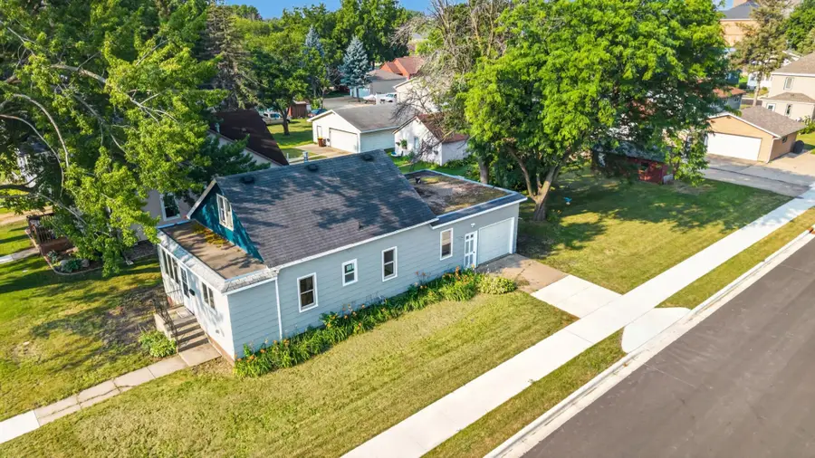 114 Pershing Avenue N, New Prague, MN 56071 - #3