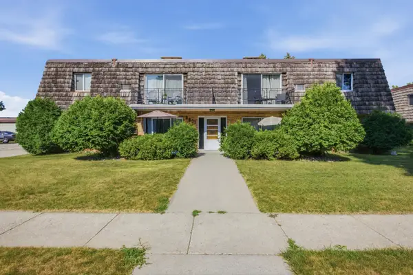 2501 W Country Club Drive S #A, Fargo, ND 58103
