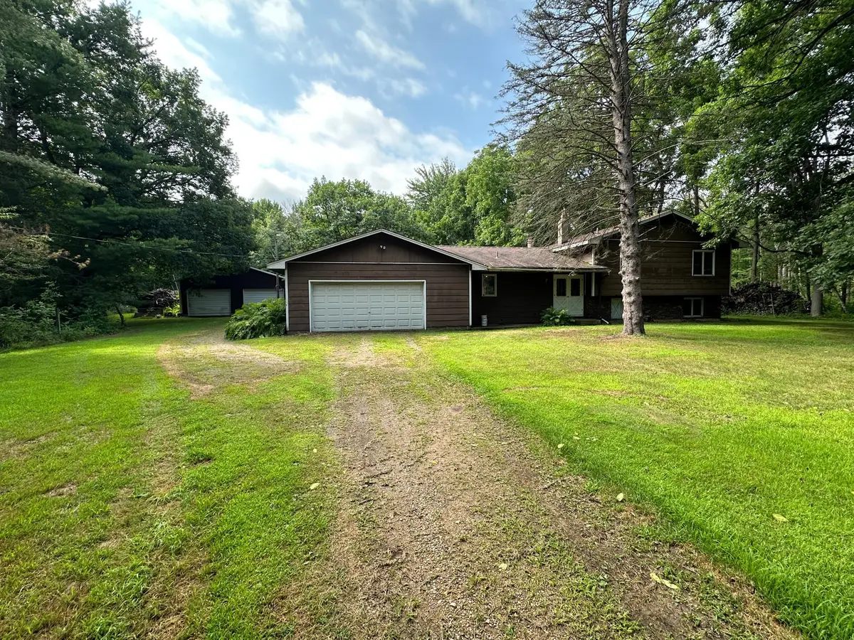 6662 167th Avenue Ne, Columbus, MN 55025 - #1
