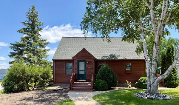 401 S 7th Street, Olivia, MN 56277