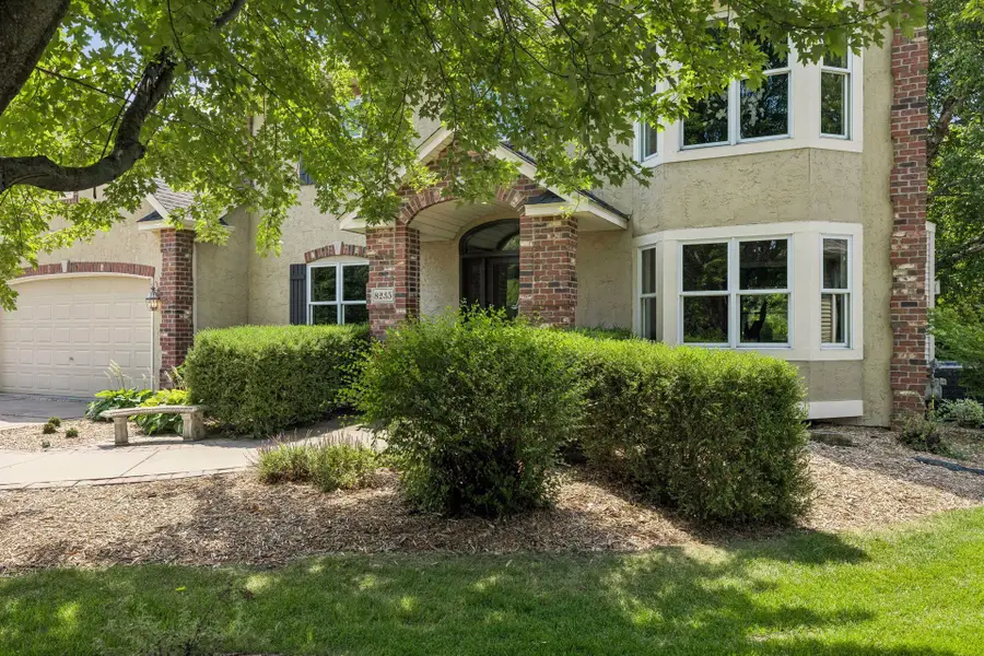 8235 Enclave Cove, Woodbury, MN 55125 - #2