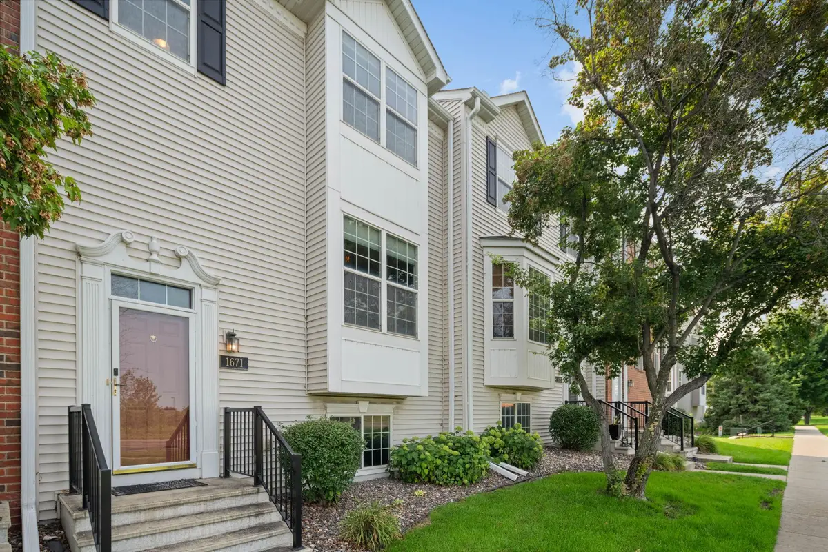 1671 Crossings Boulevard, Shakopee, MN 55379 - #1