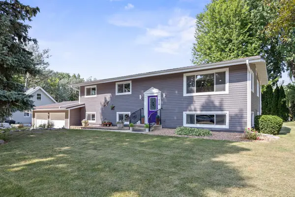 536 4th Street N, Winsted, MN 55395